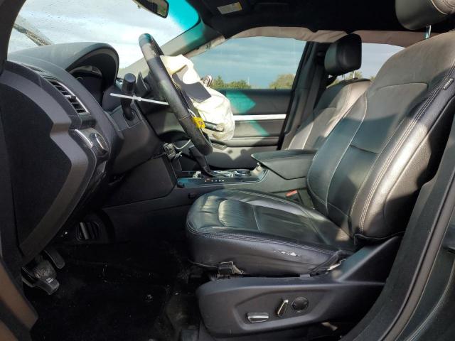 Ford Explorer Xlt Image 3