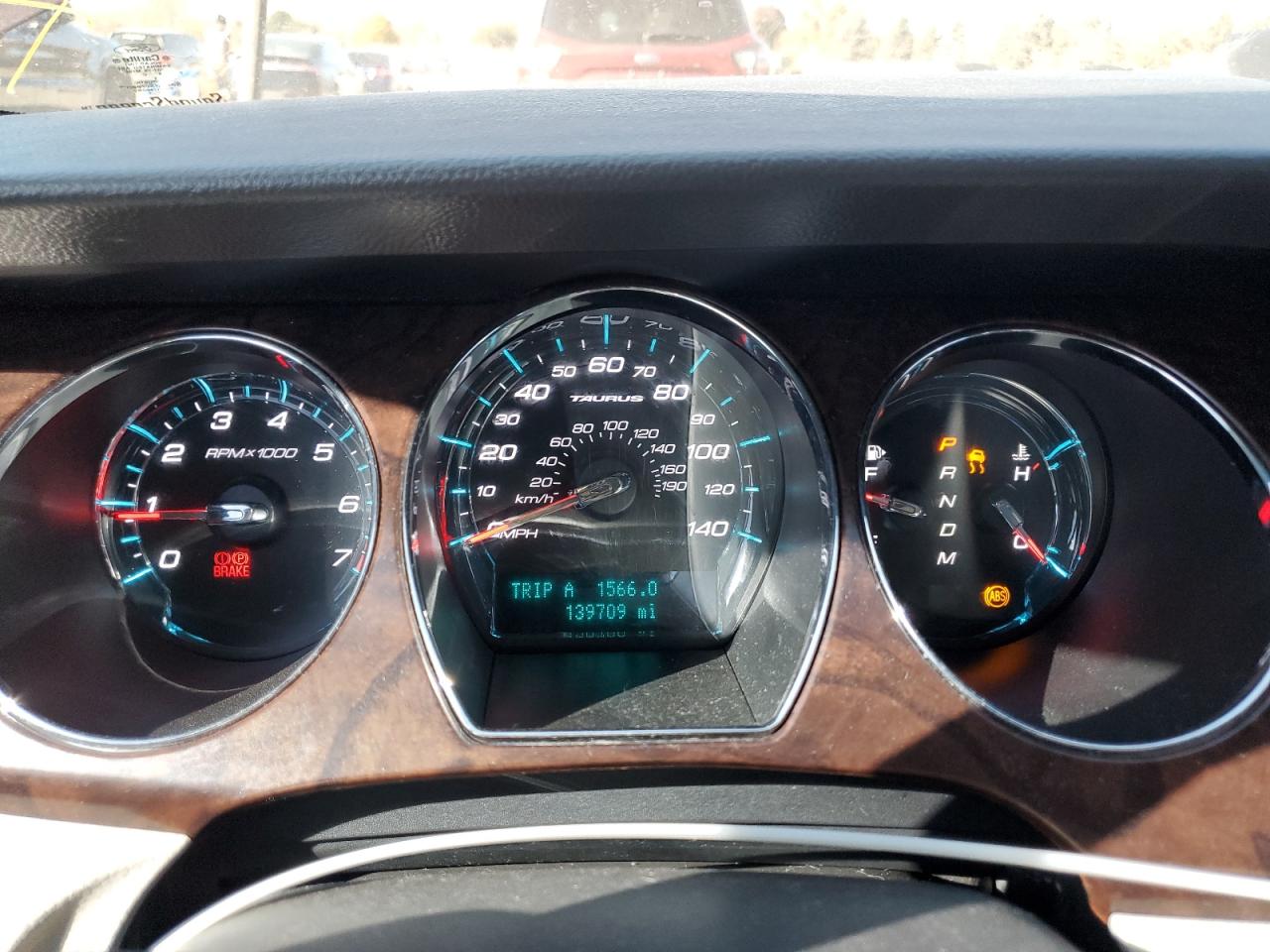 Ford Taurus Sel Image 3