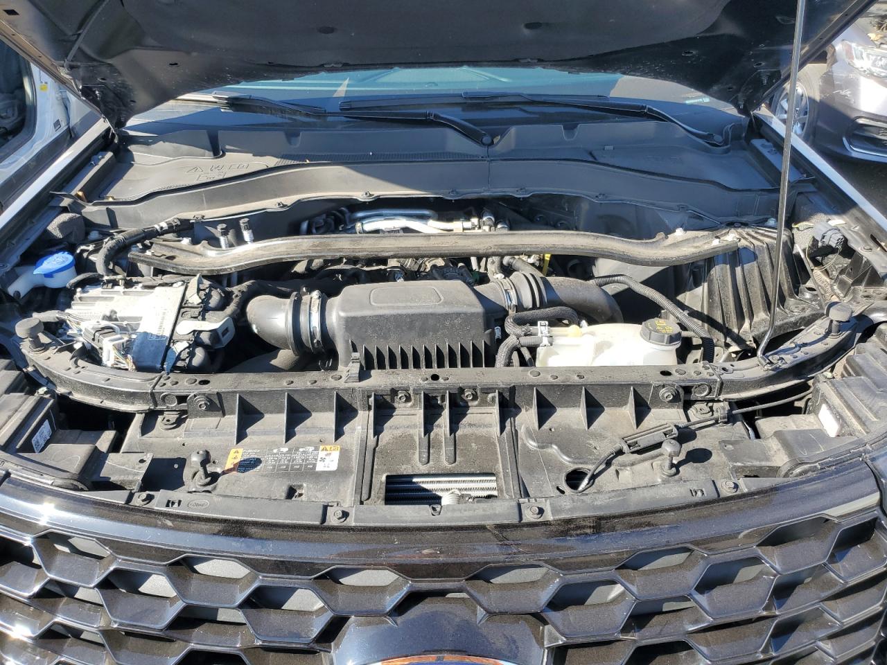 Ford Explorer St Image 11