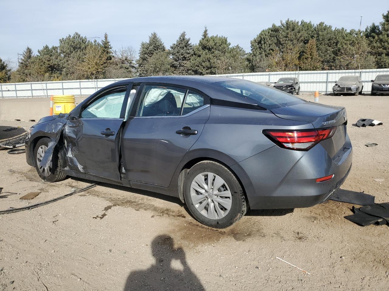 Nissan Sentra S Image 3