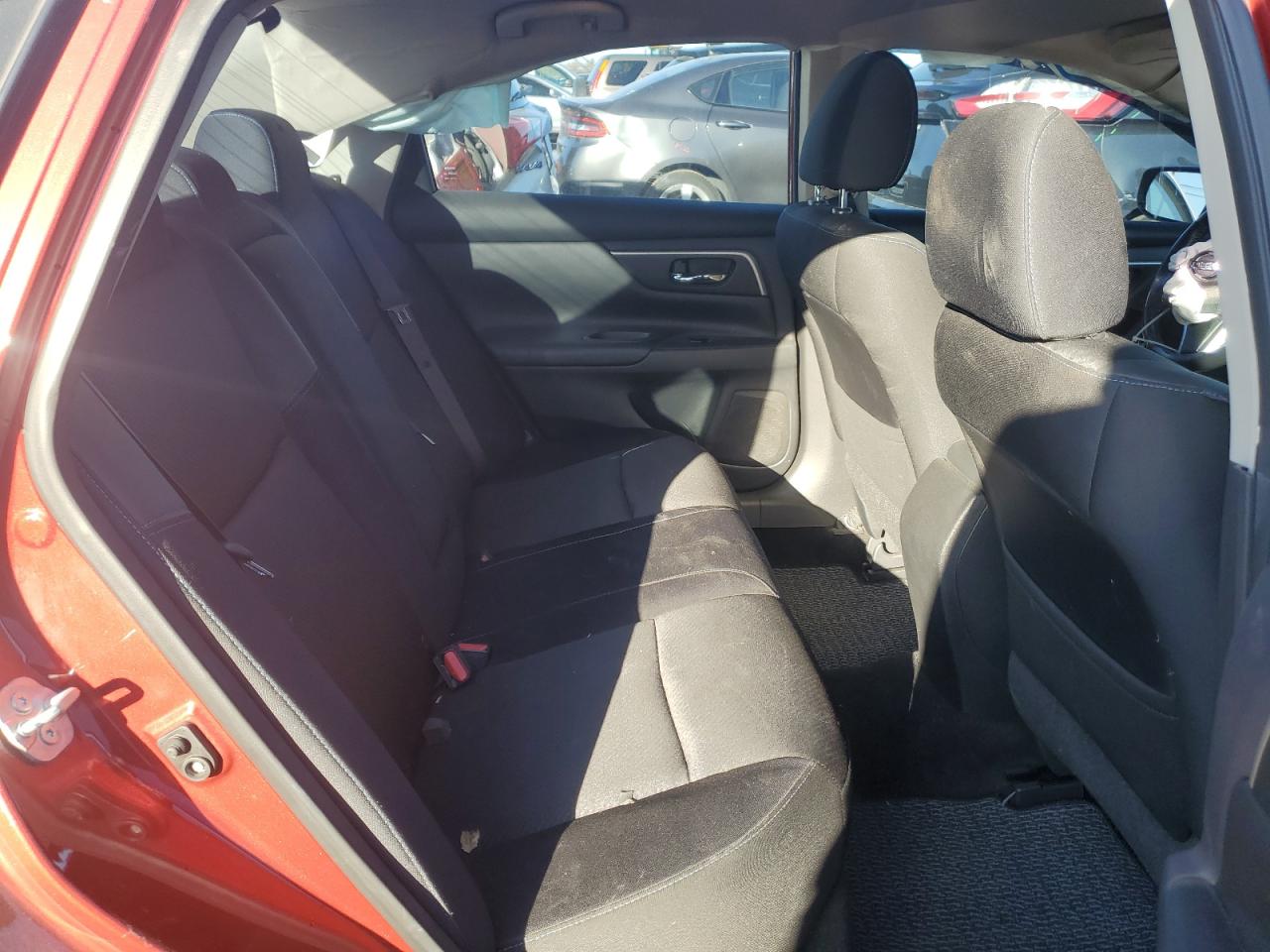 Nissan Altima 2.5 Image 9