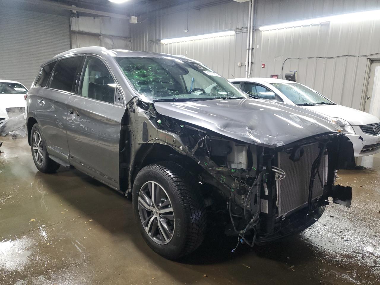 INFINITI Qx Luxe Image 8