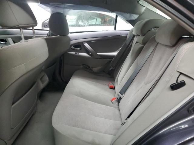 Toyota Camry Base Image 10