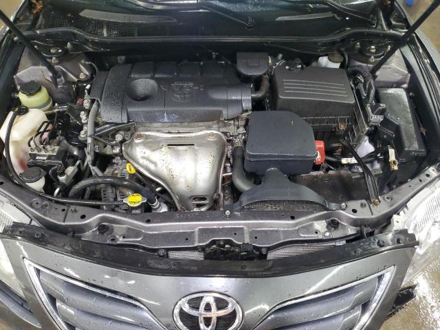 Toyota Camry Base Image 11