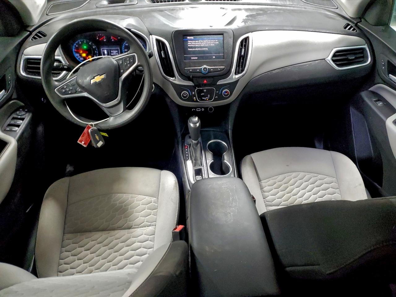 Chevrolet Equinox Ls Image 12