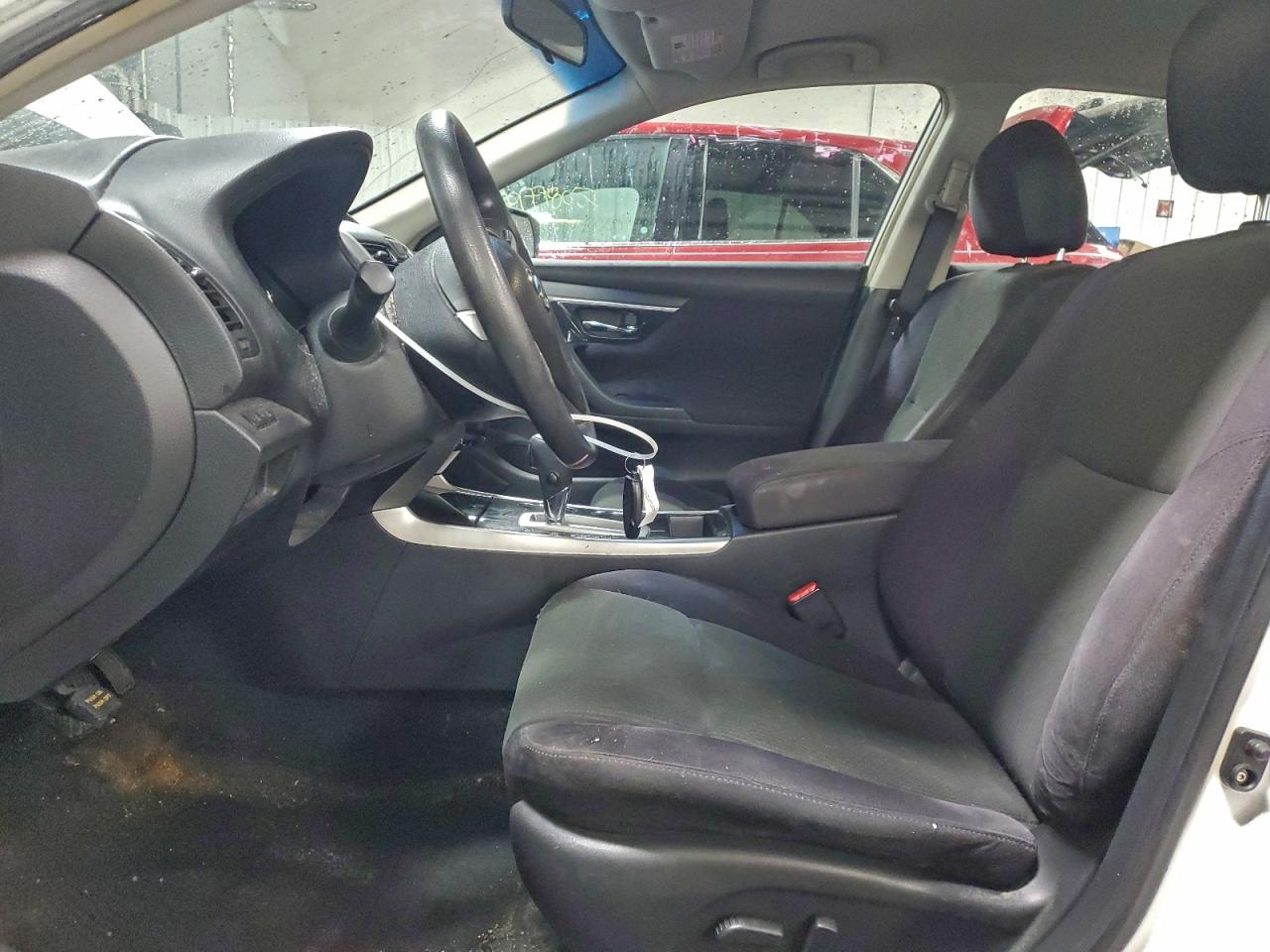 Nissan Altima 2.5 Image 10