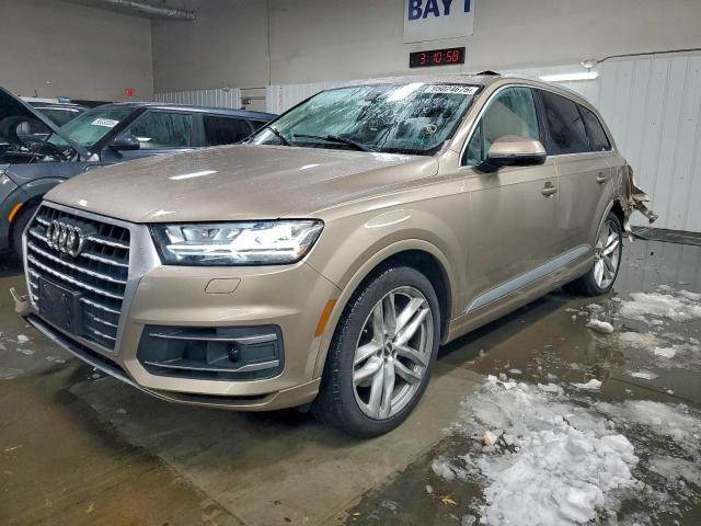  Salvage Audi Q7