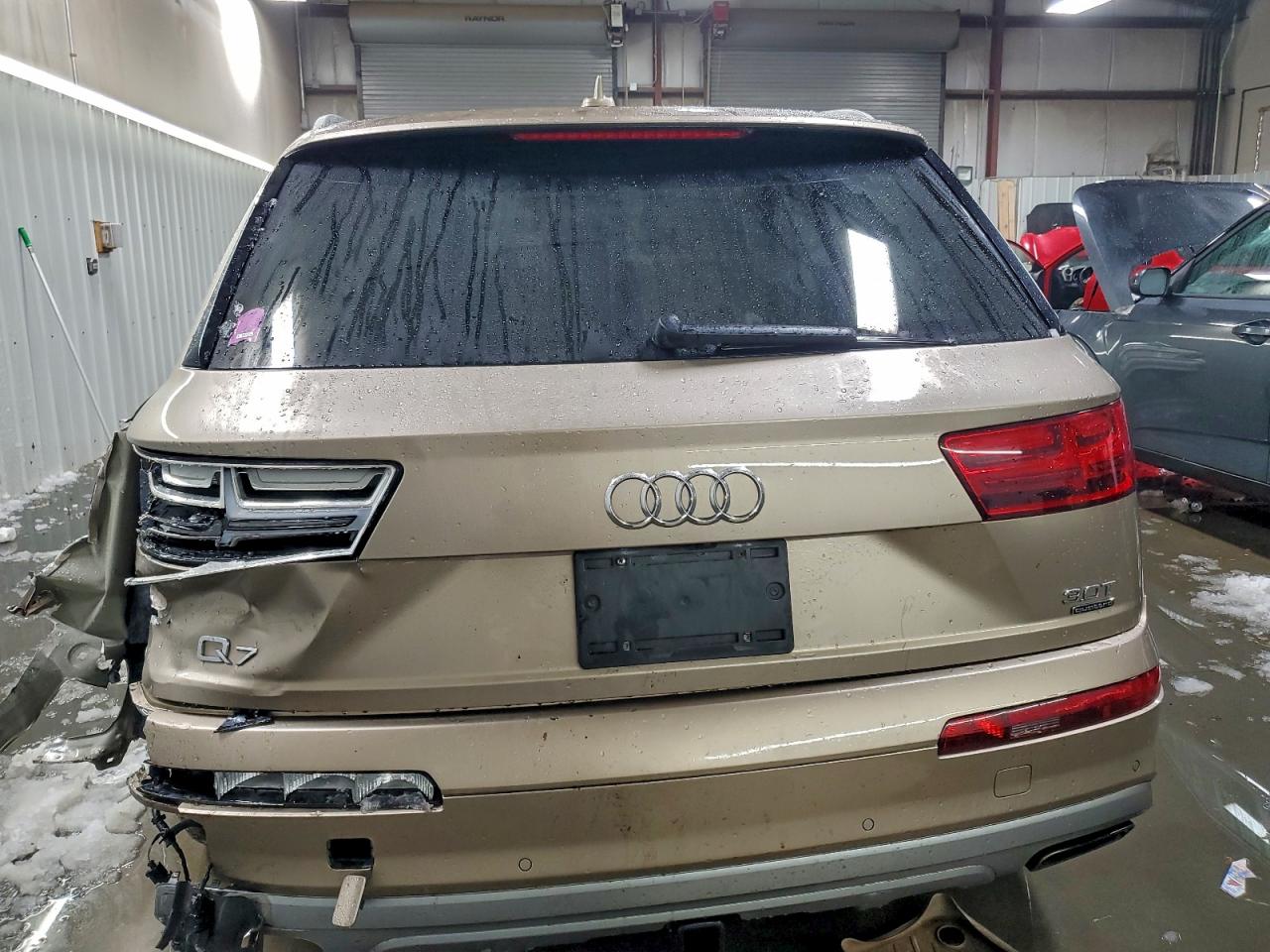 Audi Q7 Prestige Image 2