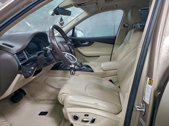 Audi Q7 Prestige Image 11