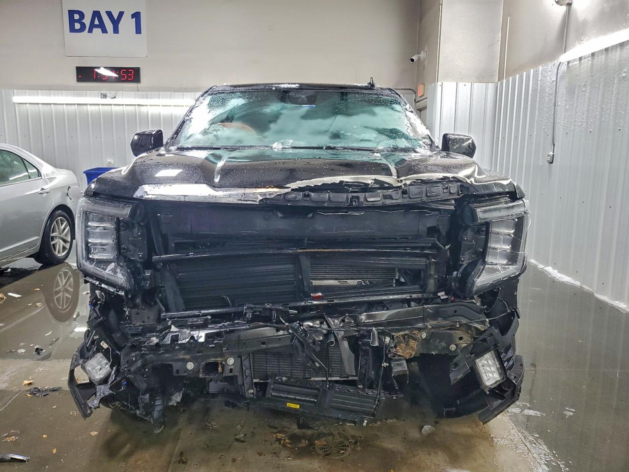 GMC Yukon K1500 Sle Image 6