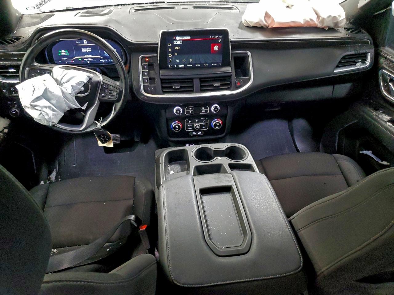 GMC Yukon K1500 Sle Image 11