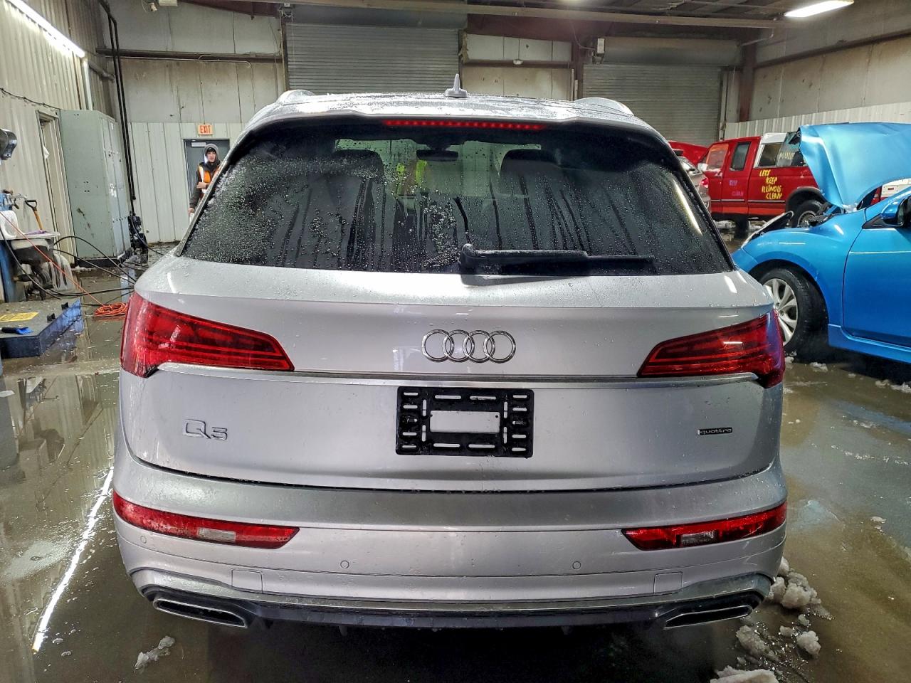 Audi Q5 Premium 45 Image 12