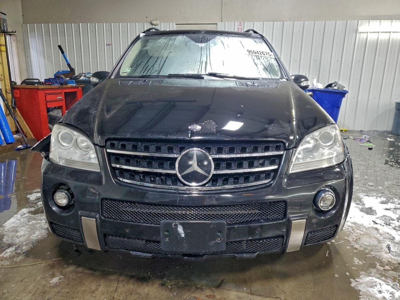 Mercedes-Benz M-Class 63 Amg Image 5