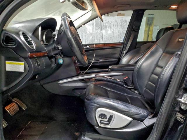 Mercedes-Benz M-Class 63 Amg Image 2