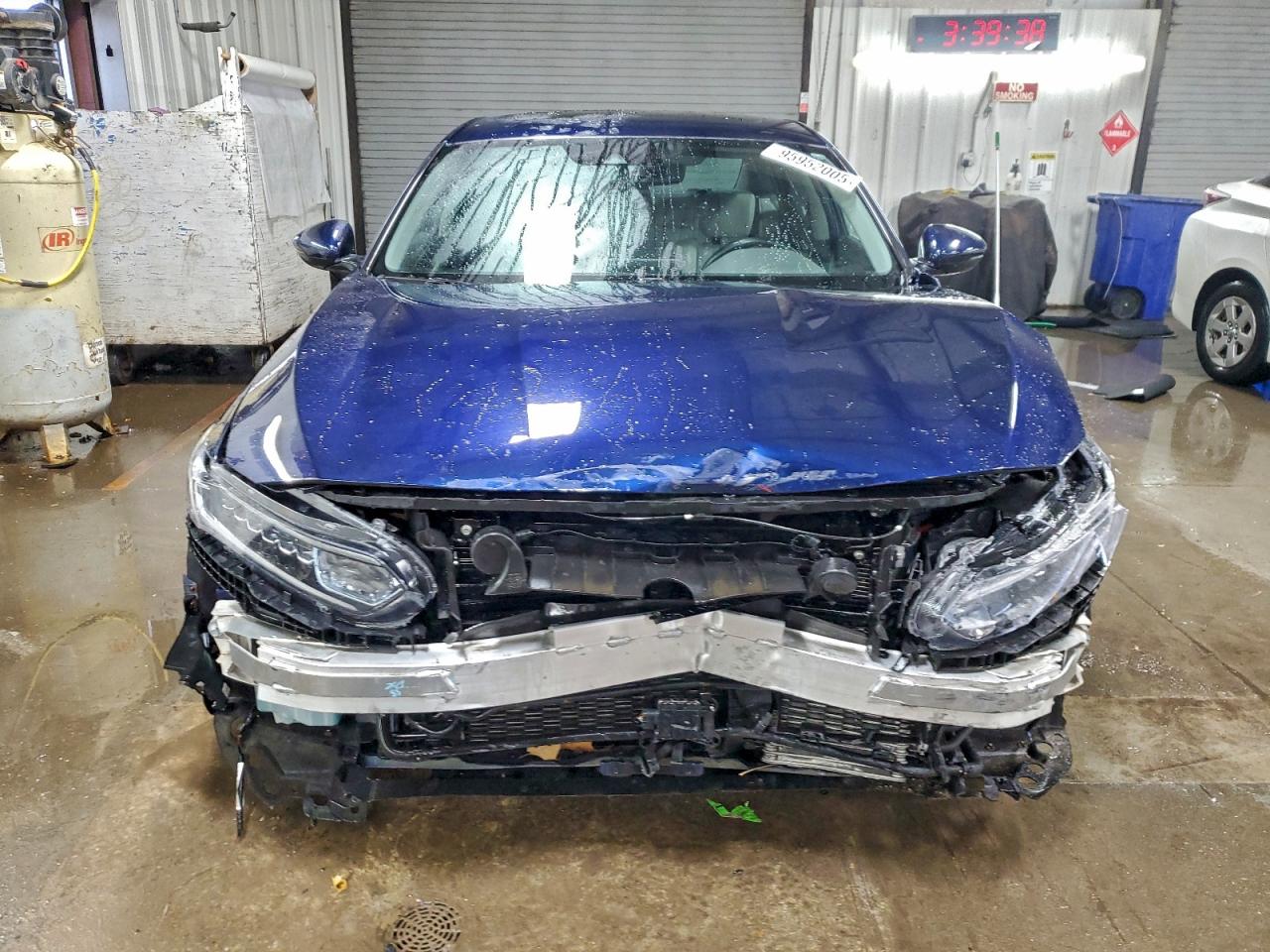 Honda Accord Hybrid Exl Image 4