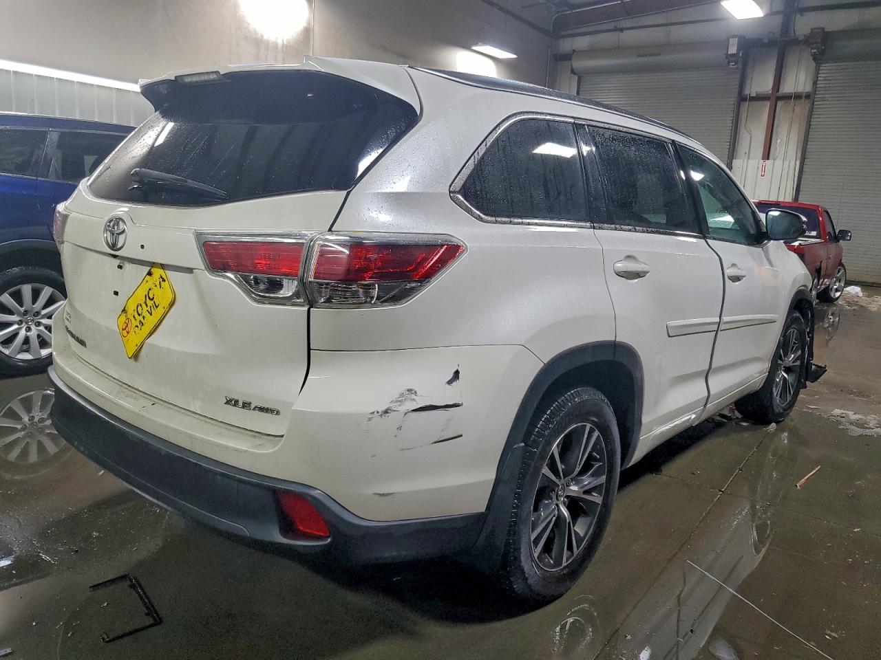 Toyota Highlander Xle Image 3