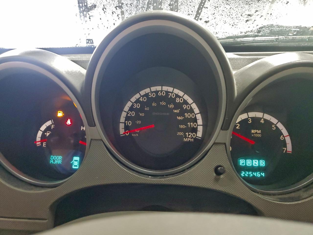 Dodge Nitro Slt Image 8