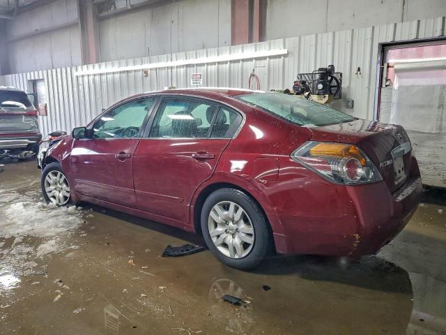 Nissan Altima Base Image 5