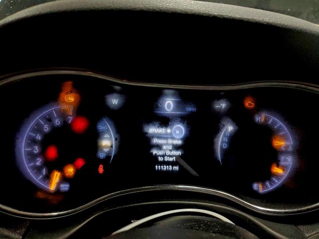 Jeep Grand Cherokee Laredo Image 2