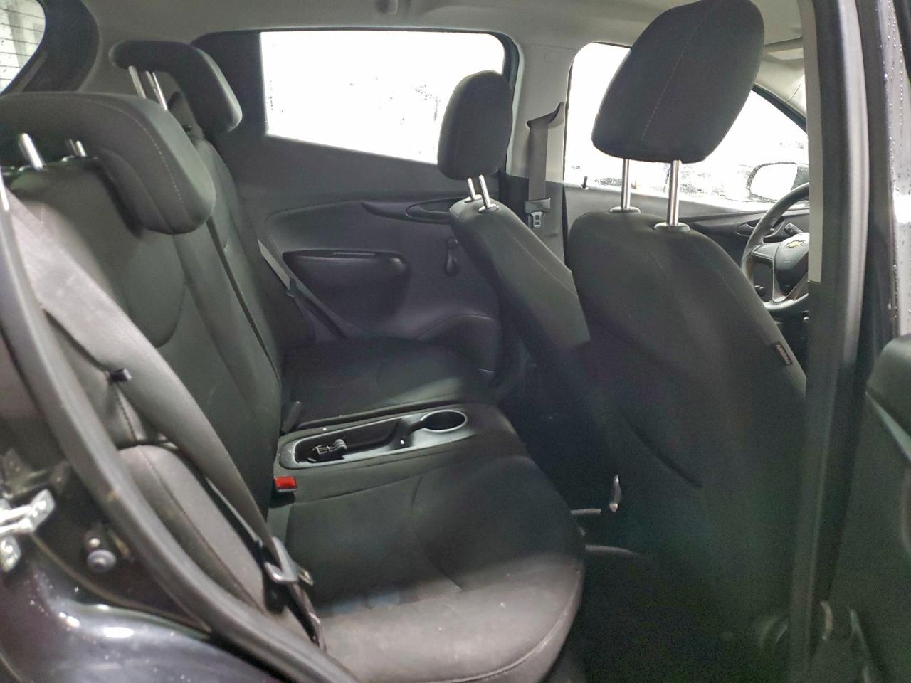 Chevrolet Spark Ls Image 10