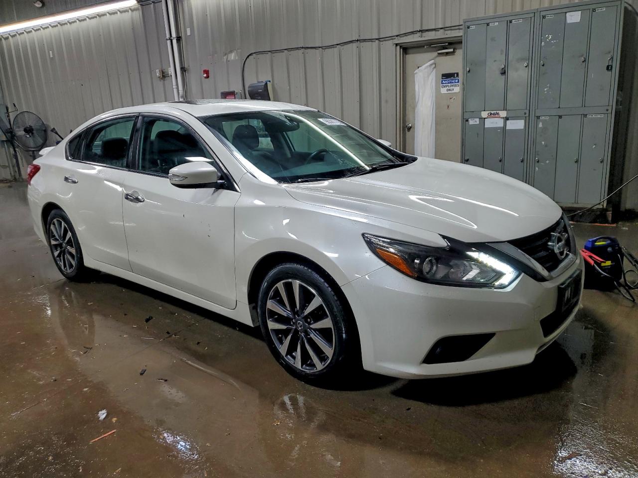 Nissan Altima 2.5 Image 5