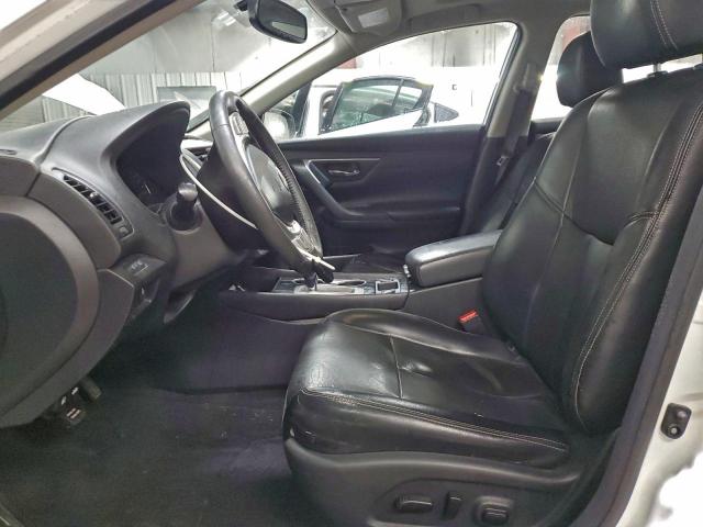 Nissan Altima 2.5 Image 11