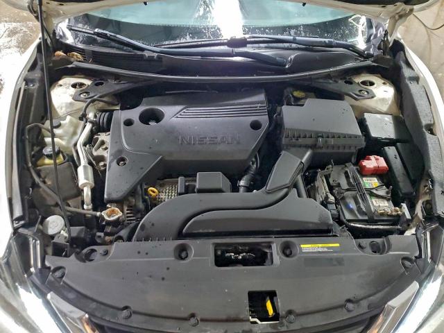 Nissan Altima 2.5 Image 6
