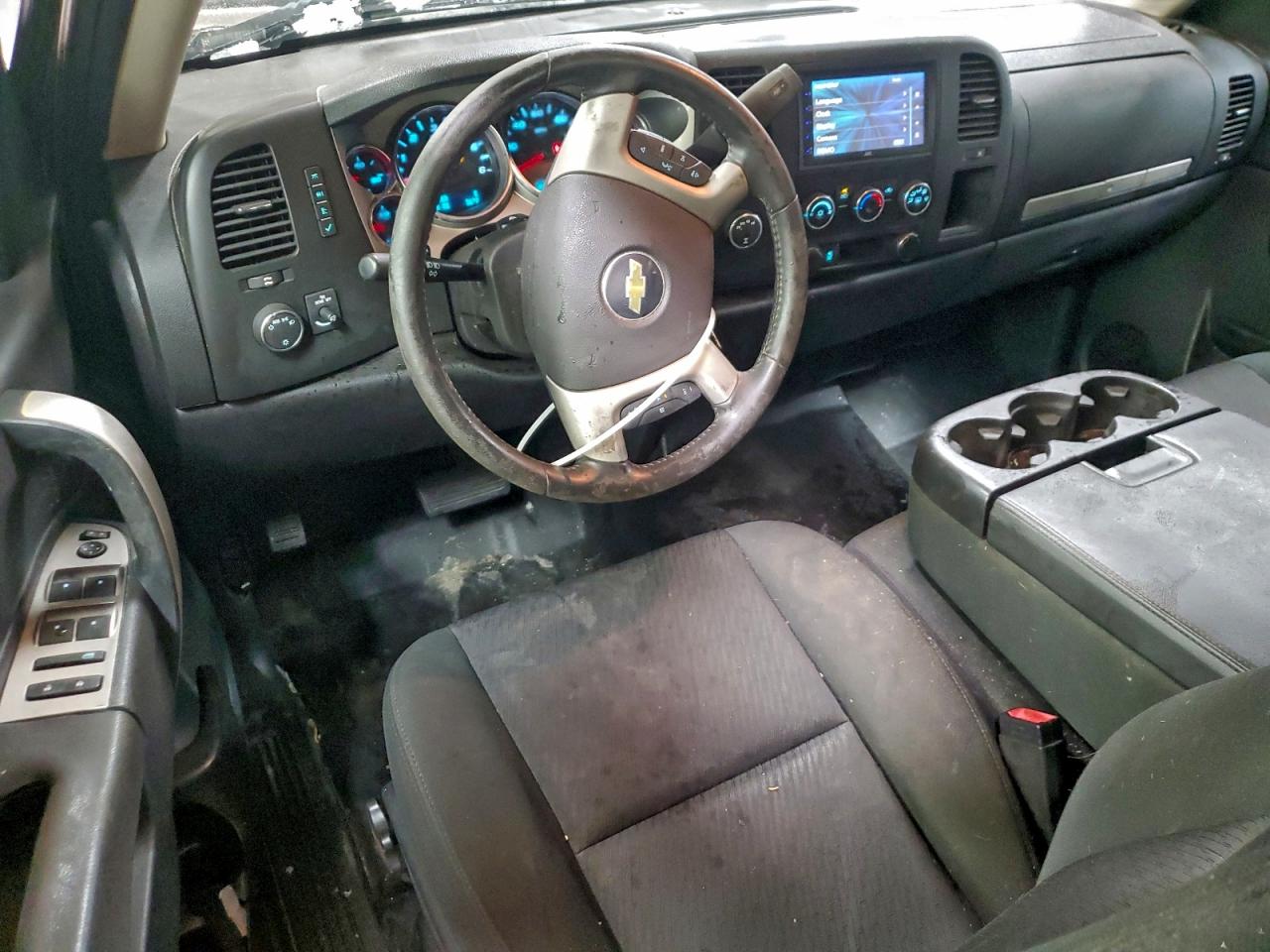 Chevrolet Silverado K1500 Lt Image 10