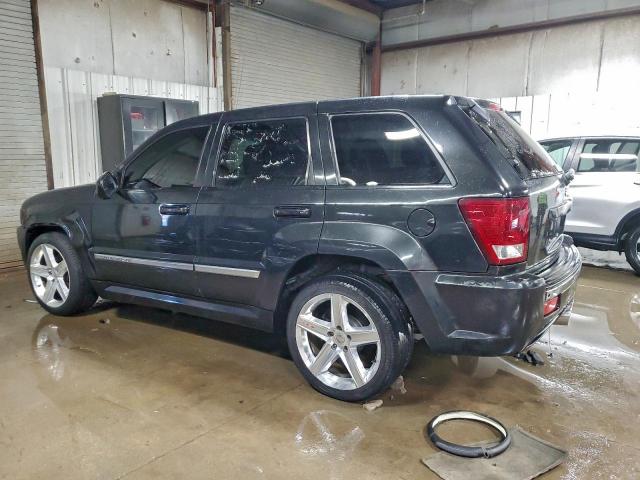 Jeep Grand Cherokee Laredo Image 2