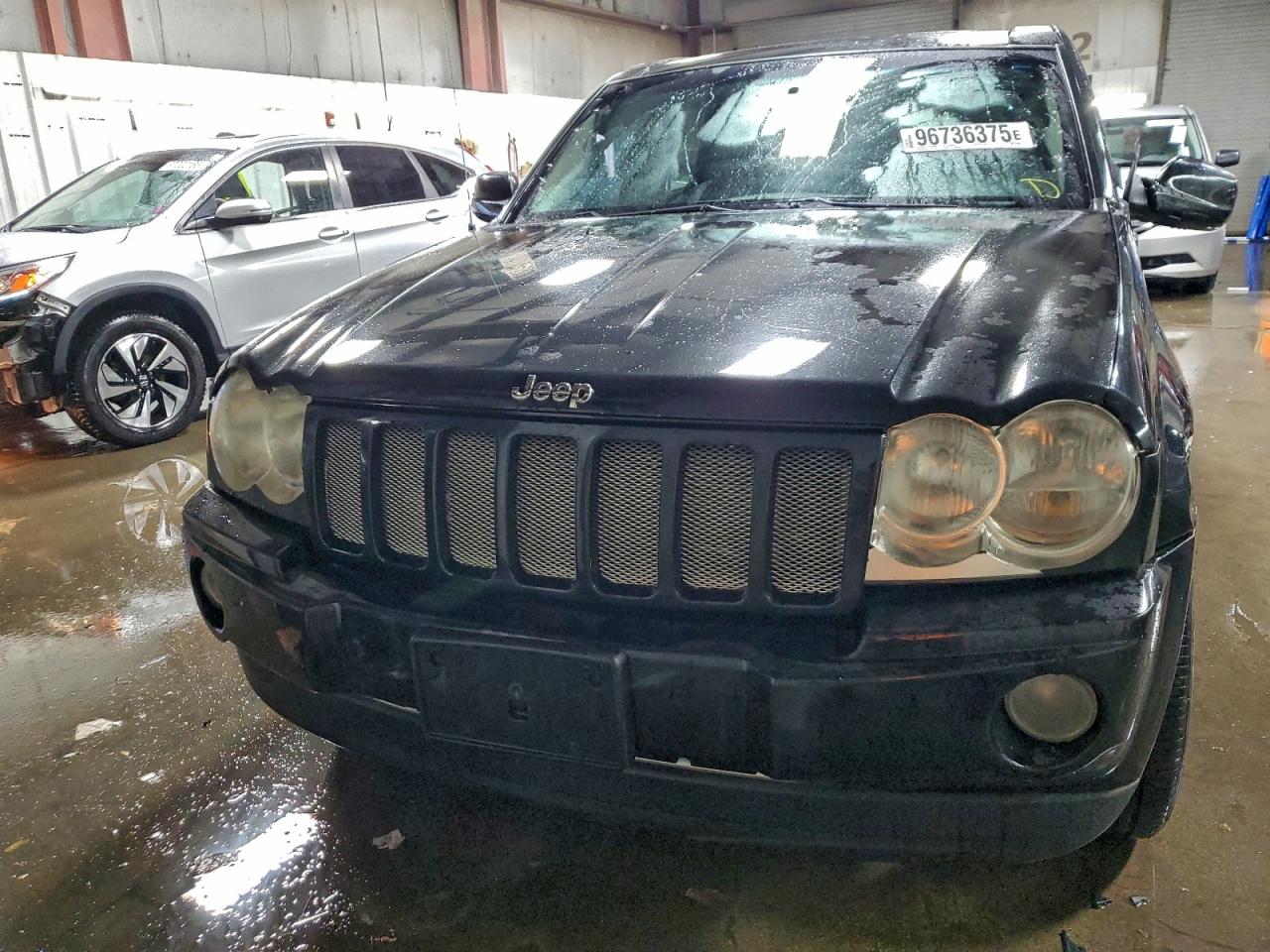 Jeep Grand Cherokee Laredo Image 8