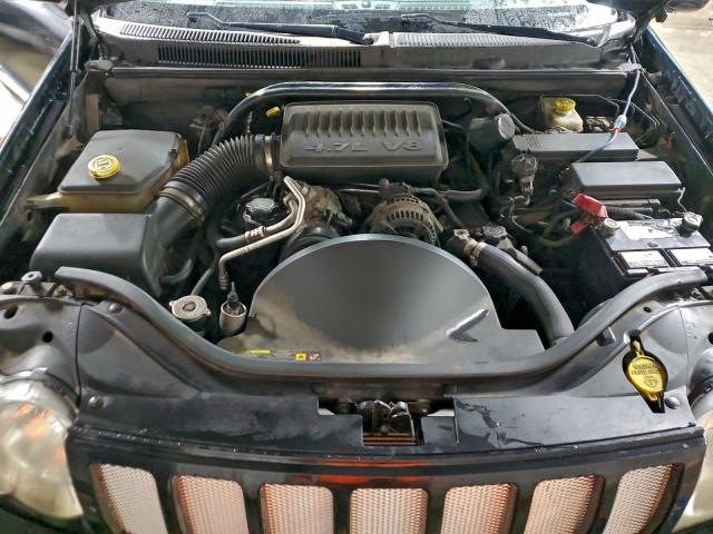 Jeep Grand Cherokee Laredo Image 9