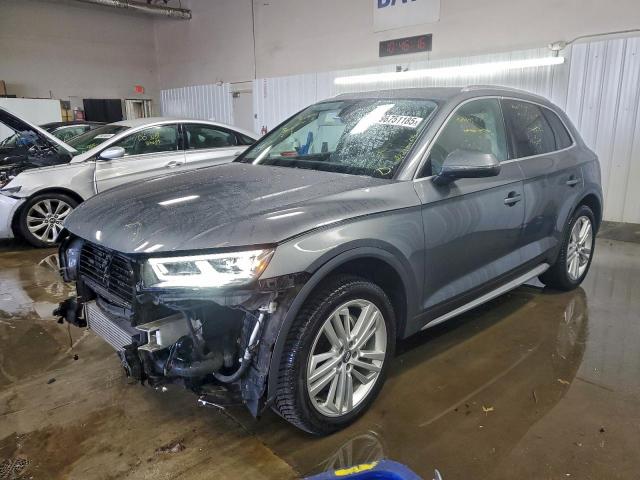 Salvage Audi Q5