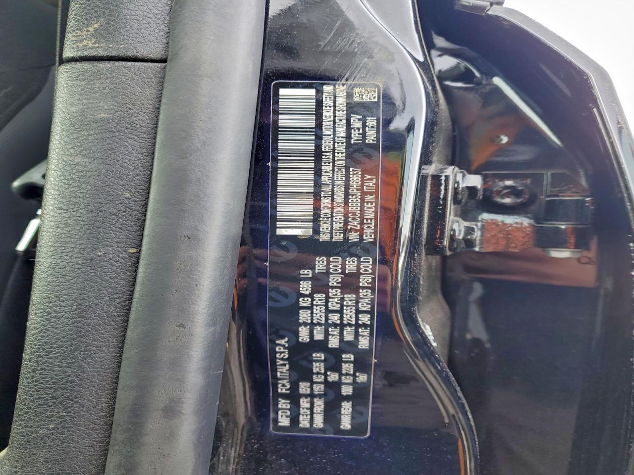 Jeep Renegade Latitude Image 8