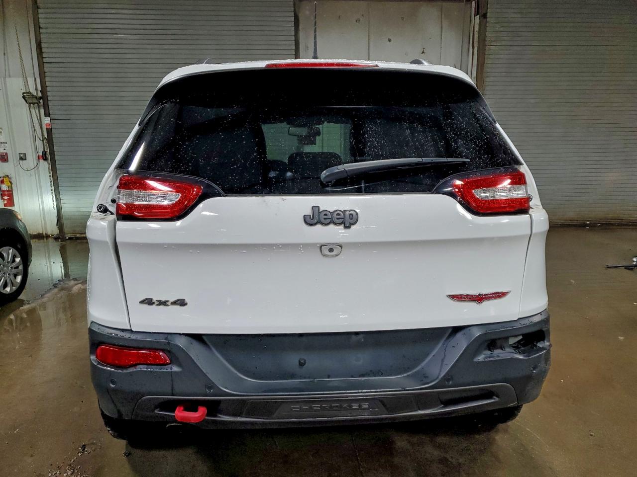 Jeep Cherokee Trailhawk Image 5