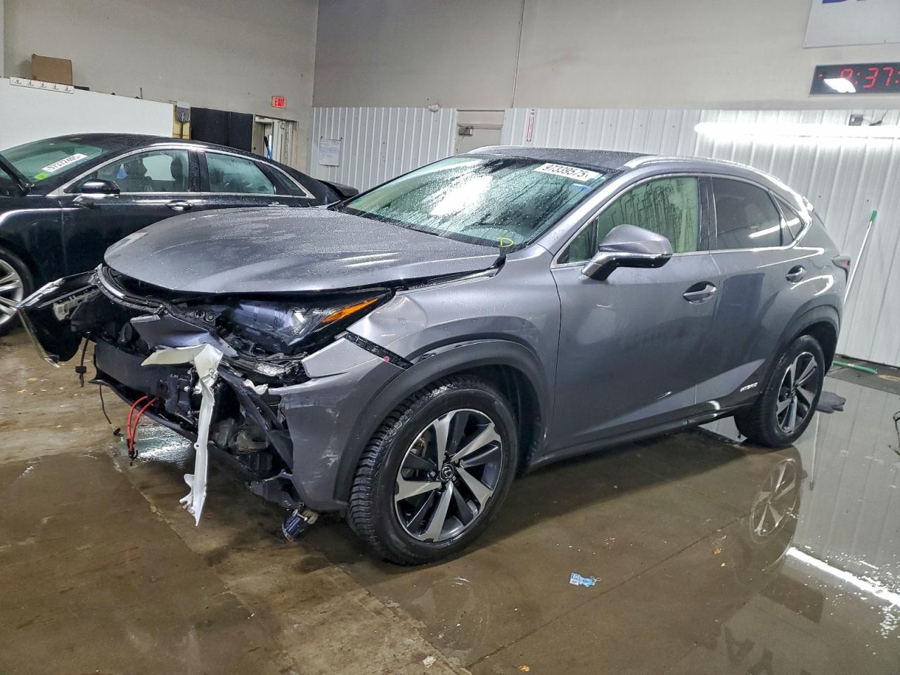Lexus NX 300h Image 1