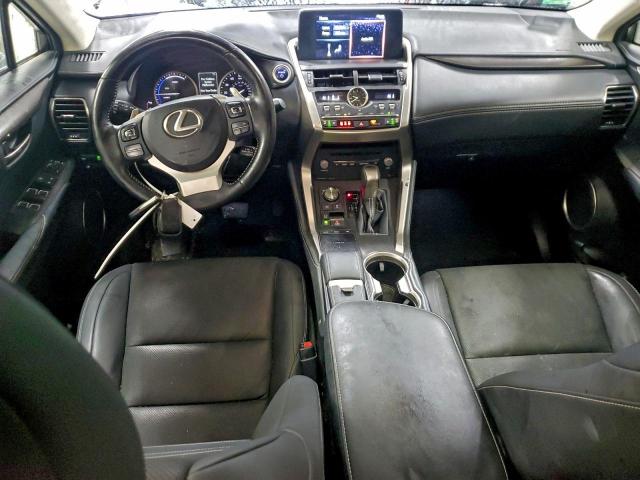 Lexus NX 300h Image 11