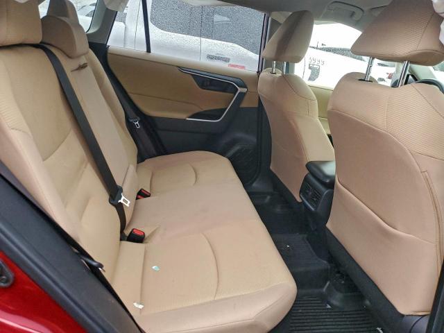 Toyota RAV4 Le Image 8