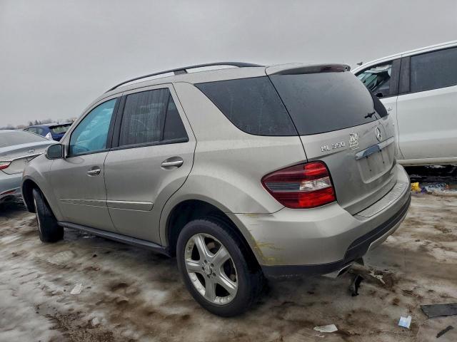 Mercedes-Benz M-Class 350 Image 4