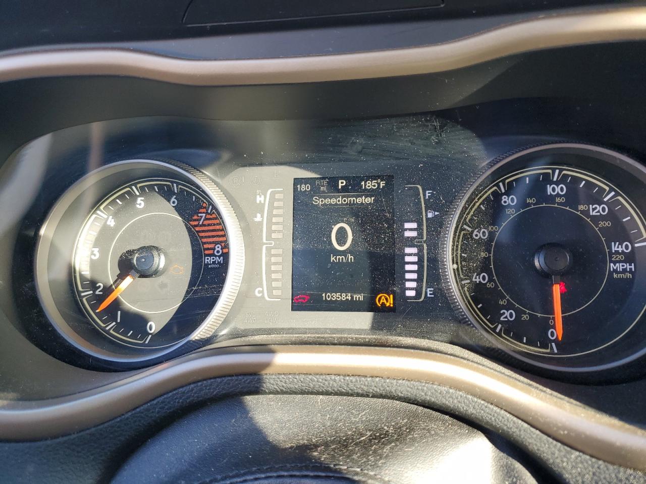 Jeep Grand Cherokee Latitude Image 4