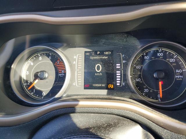 Jeep Grand Cherokee Latitude Image 4