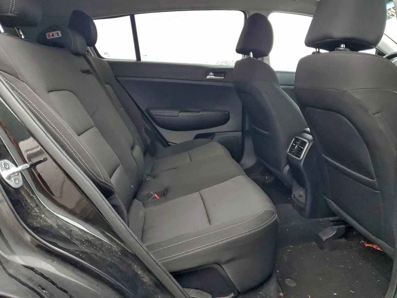 Kia Sportage Lx Image 4