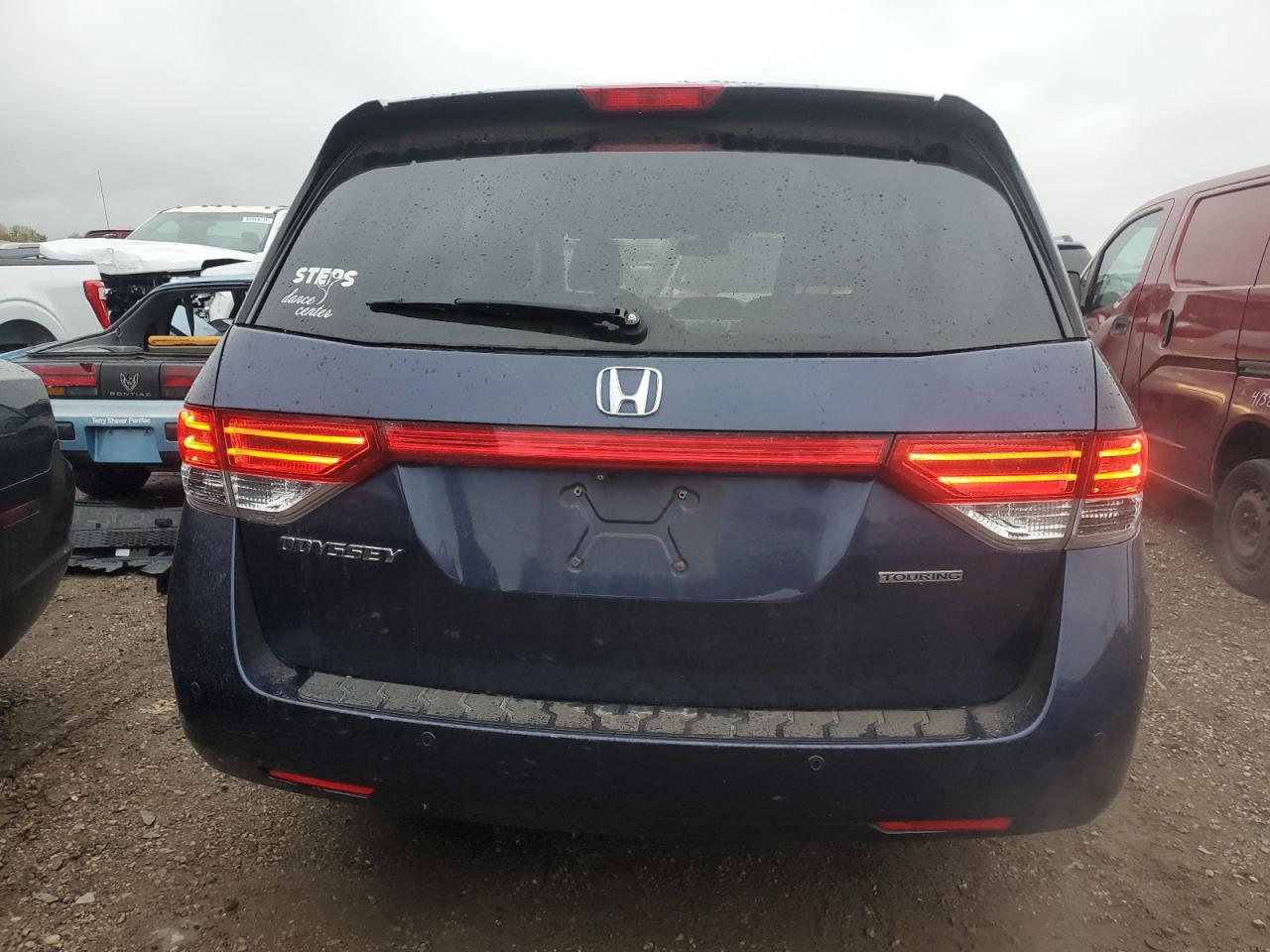 Honda Odyssey Touring Image 8