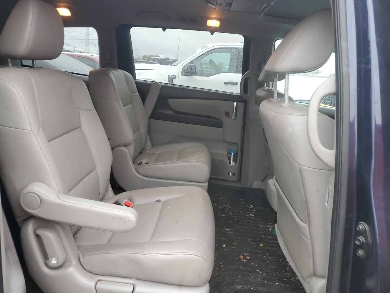 Honda Odyssey Touring Image 9