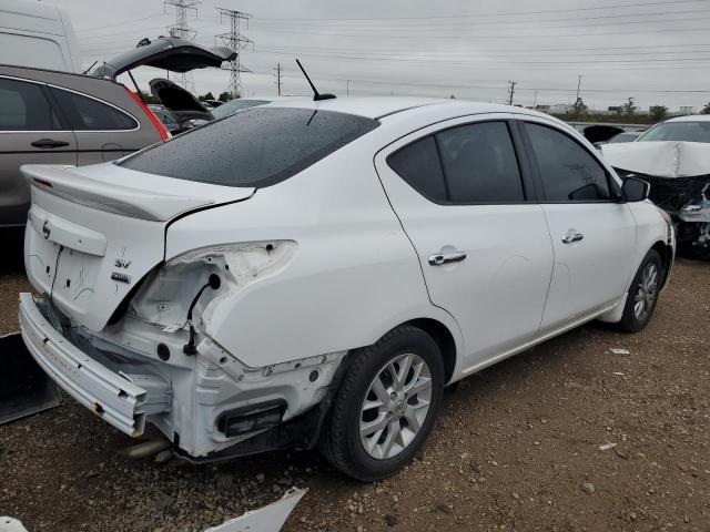 Nissan Versa S Image 2