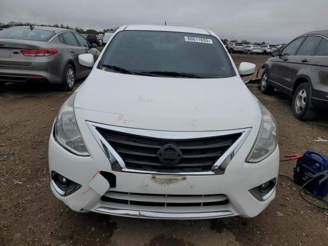 Nissan Versa S Image 12