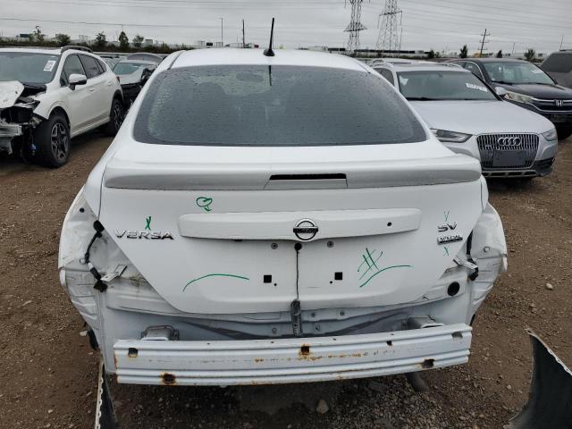 Nissan Versa S Image 13