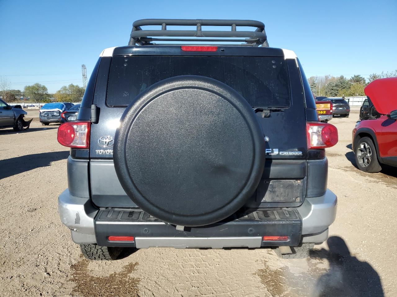 Toyota FJ Cruiser Image 6