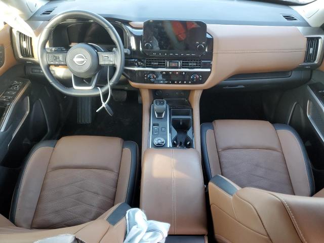 Nissan Pathfinder Platinum Image 4
