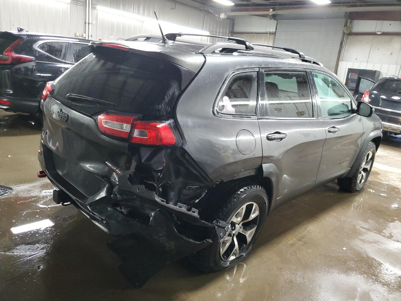 Jeep Cherokee Trailhawk Image 5