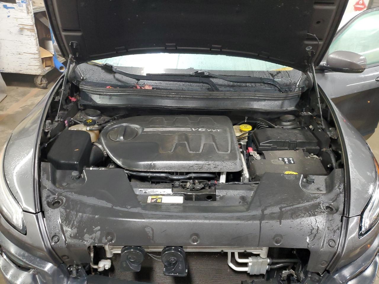 Jeep Cherokee Trailhawk Image 9